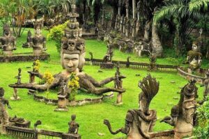 A Full Day in Laid-Back Vientiane - Wat Si Saket: A Monastery of 6,800+ Buddha Images