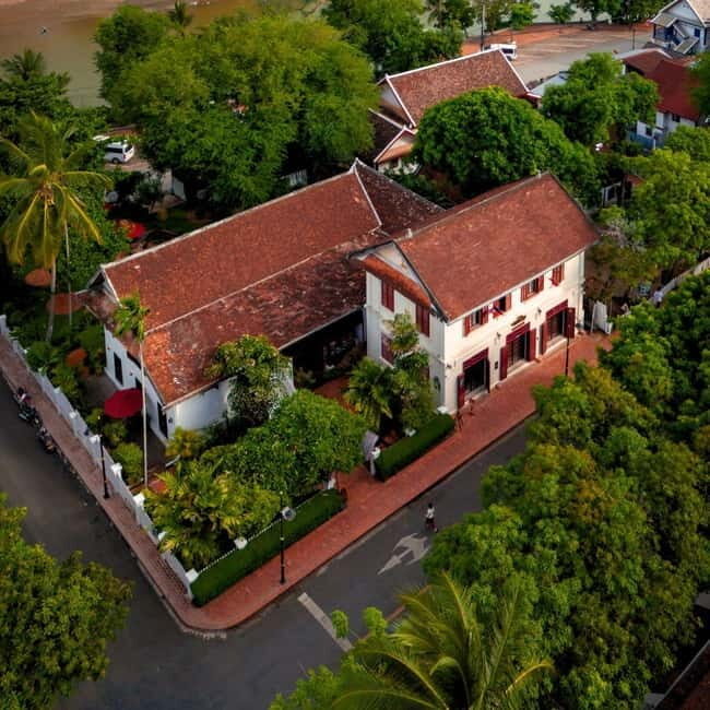 Luang Prabang: Audio-Guided City Tour in Electric Car - The audio guide is the real star (and it’s actually useful)