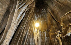 Vang Vieng: Kayaking&Zipline&Water Cave&Tham Chang tour - Tham Chang Underwater Cave Tubing: Weird, Wet, and Worth It