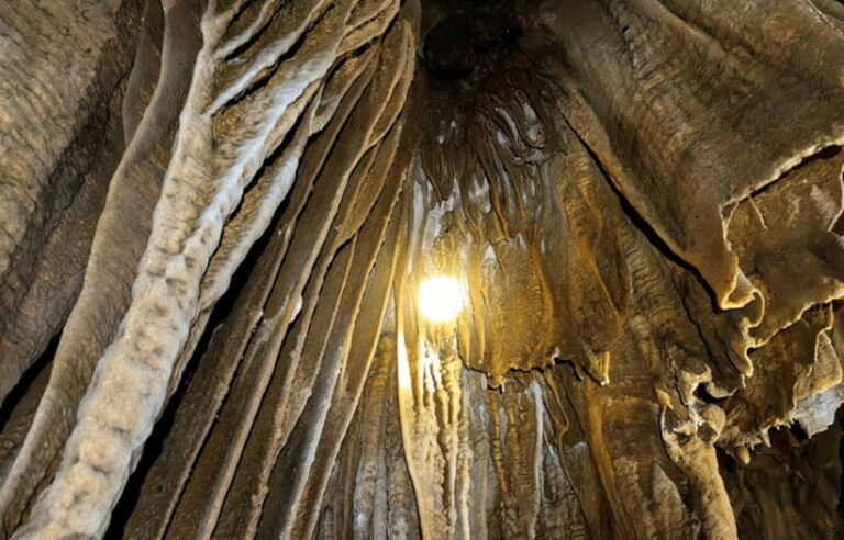 Vang Vieng: Kayaking&Zipline&Water Cave&Tham Chang tour - Tham Chang Underwater Cave Tubing: Weird, Wet, and Worth It