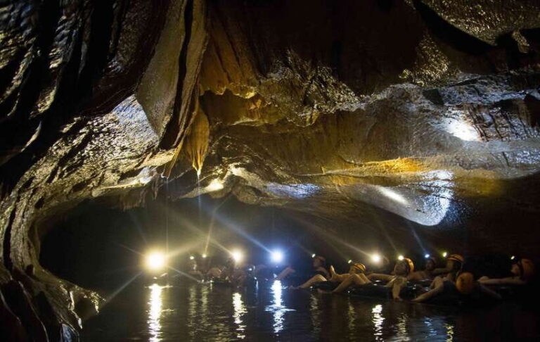 Vang Vieng: Tham Nangfar and Tham Nam Day Tour with Kayaking - Tham Norn Sleeping Cave tubing: fast, wet, and worth doing with the right attitude