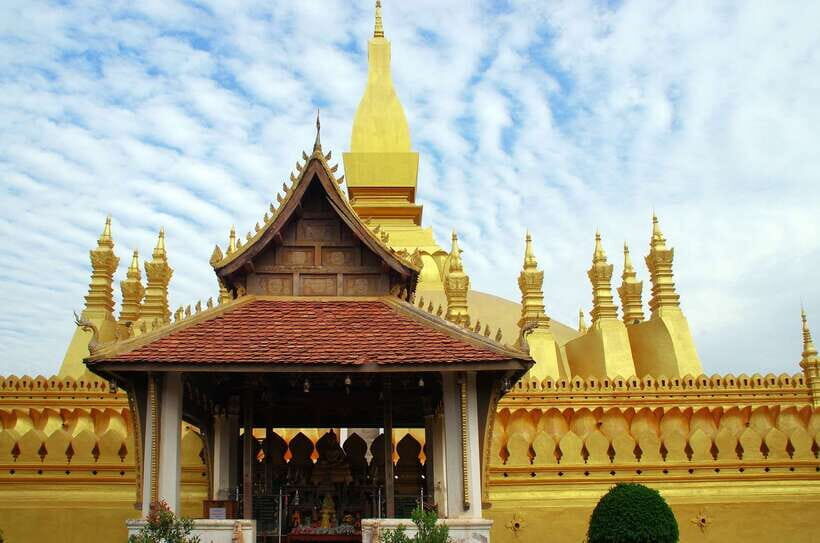 Vientiane Private Full-Day Tour with Buddha Park and Lunch - Lunch matters more than you think